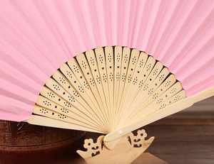 Abanico de Papel Pintado a Mano Personalizado, Abanico Plegable con Diseño Artístico Personalizado, Marco de Bambú Hueco, Regalo de Aniversario de Bodas, Recuerdo Creativo - Product Image 2