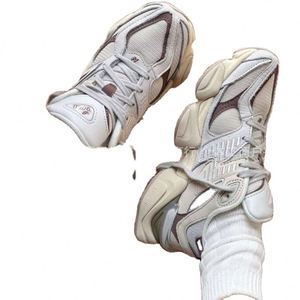 Meilleures Chaussures de Marche Confortables 9060 pour Hommes et Femmes, Respirantes, Décontractées, Légères, de Sport et de Course – Collection Luxe 2026 - Product Image 2