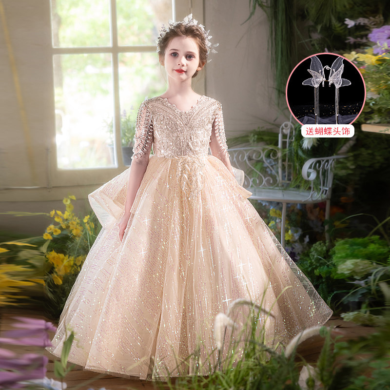 robe champagne avec coiffe jupon-papillon