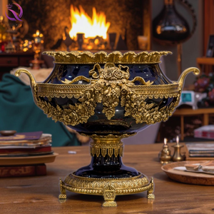 Jarrón de Porcelana Negra de Alta Calidad, Estilo Europeo, con Detalles en Latón, para Decoración del Hogar - Product Image 6