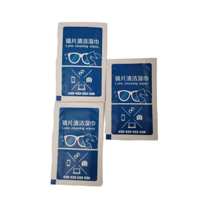 Salviette Umidificate Personalizzate OEM Confezione Singola Senza Alcool Eco-friendly per Viaggi Compagnie Aeree Attività all'Aperto Salviette Mini Biodegradabili - Product Image 4