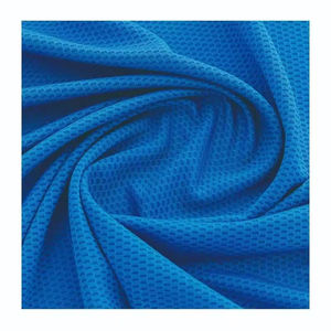 Tissu de sport en maille respirante 100 % polyester 75D 150g à séchage rapide pour vêtements de sport d'extérieur - Product Image 3