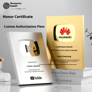 Targa Premio Personalizzata con Pulsante <span class=keywords><strong>Play</strong></span> in Lega di Alluminio Argento e Oro, Trofeo Medaglia, Premi <span class=keywords><strong>YouTube</strong></span> più Cool, Trofei e Medaglie all'Ingrosso - Product Image 1