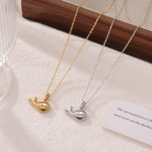 Simple lindo Animal encanto diseño de acero inoxidable 18K chapado en oro pequeño delfín colgante collar para niñas joyería regalo - Product Image 1
