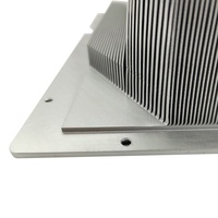Dissipateur thermique en cuivre haute densité à ailettes rainurées avec caloduc pour refroidisseur IGBT en aluminium