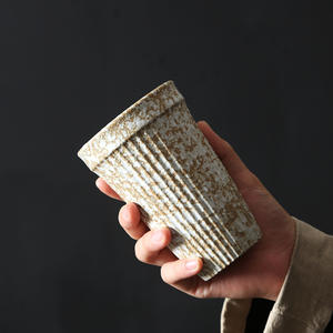 <span class=keywords><strong>Tasse</strong></span> à café en céramique faite à <span class=keywords><strong>la</strong></span> main Style rétro poterie tasses 440ml lait avoine petit déjeuner <span class=keywords><strong>tasse</strong></span> résistant à <span class=keywords><strong>la</strong></span> chaleur cadeau créatif <span class=keywords><strong>pour</strong></span> les amis - Product Image 2