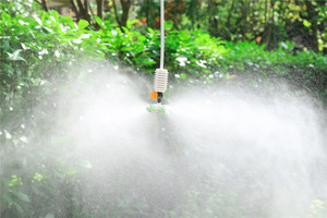 <span class=keywords><strong>Kit</strong></span> d'<span class=keywords><strong>arrosage</strong></span> de brumisation anti-<span class=keywords><strong>goutte</strong></span> suspendu pulvérisateur d'irrigation de jardinage <span class=keywords><strong>arrosage</strong></span> de légumes de fleurs <span class=keywords><strong>Kit</strong></span> de buse de brouillard <span class=keywords><strong>à</strong></span> 4 voies - Product Image 4