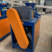 Granulateur d'engrais entièrement automatique à double rouleau, capacité 3-10 kg/h, puissance 11-45 kW, pour la production d'engrais composé à sec