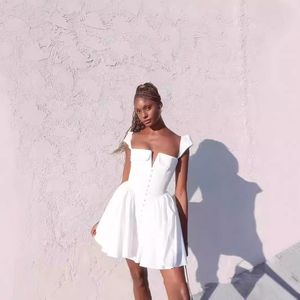 Nieuwe Aankomst Elegante Zomer Dames Sexy Custom Groothandel Prom Luxe Witte V-Hals Mini Prinses Feestjurken Voor Vrouwen - Product Image 4