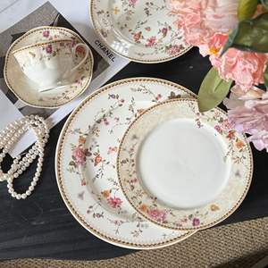 Juego de Platos y Tazones de Porcelana Amarillo Claro con Diseño Floral de Estilo Campestre Francés Moderno, Tazas de Café, Platos para Postre, Aptos para Microondas - Product Image 4