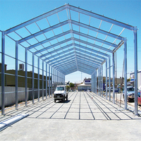 Edificio de taller de acero de gran envergadura diseñado para logística y almacenamiento industrial