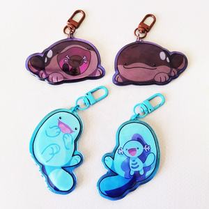 Porte-clés en acrylique translucide personnalisé Felton, breloques en résine époxy personnalisée, breloques en acrylique - Product Image 2