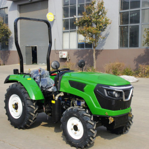 Tractor 4x4 de 190 CV con sincronización 12+12 y certificación CE para la gestión de pastizales - Product Image 2