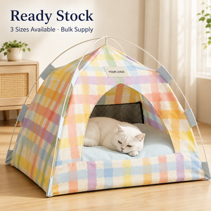 Lit de tente pour animaux de compagnie OEM pliable, imperméable, rectangulaire, à quatre poteaux, type <span class=keywords><strong>tipi</strong></span>, avec coussin en peluche respirant et lavable, motif dessin animé, portable pour chat - Product Image 1