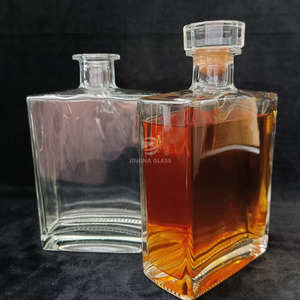 Botella de Vidrio para Licores Personalizada OEM ODM, Botella de Vidrio Vacía Económica de 750 ml para <span class=keywords><strong>Vodka</strong></span> Braddy con Muestras Gratis - Product Image 1