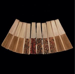 En stock : Éventail en bois de 23 cm avec tissu en liège écologique, couleurs naturelles et personnalisables pour cadeaux promotionnels et fournitures de fête - Product Image 6