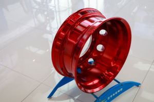 ขอบล้อรถบรรทุกทำจากอะลูมิเนียมหลอมขนาด22.5นิ้วขอบล้อ12R22.5 315/80R22.5อัลลอยด์ปรับแต่งได้ตามต้องการสำหรับรถบรรทุกสภาพใหม่ - Product Image 3
