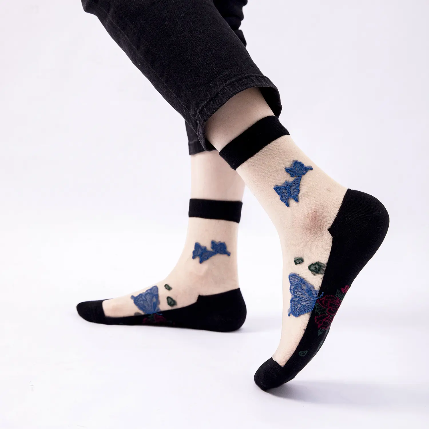 Büyük boy yaz için 2023 yeni çorap düşük kesim görünmez ayak bileği çorap kadınlar ve kızlar için Glitter maymun şeffaf kısa çorap