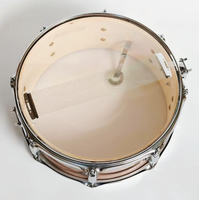 Tambour de marche avec sangle de transport et baguettes |   Tambour de parade à finition grain de bois pour débutants et vente en gros pour les groupes musicaux