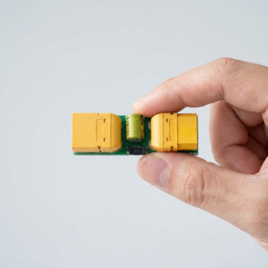 Module d'alimentation UAV DroneCAN 9V-61V 2S-14S 9 A avec courant de crête jusqu'à 150 A pour l'intégration de systèmes d'alimentation de drones à large plage de tension - Product Image 2