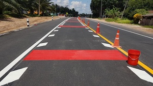 Pintura termoplástica reflectante de fusión en caliente para señalización vial en autopistas y calles - Product Image 5