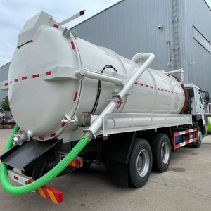 Camion aspirateur d'eaux usées Sinotruck Howo 10m 6x4 avec pompe à vide, transmission manuelle, diesel Euro 3 Dongfeng pour fosse septique - Product Image 2