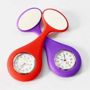 Montre d'infirmière portable en silicone personnalisée avec impression, modèle poitrine, pour fournisseurs d'usine - Product Image 4