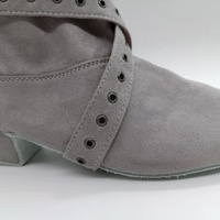 Chaussures de danse professionnelles pour femmes Evkoodance, grises, à talon bas, semelle en daim souple, pour la danse de salon, le ballet, la danse latine, la salsa, la pratique, les enseignantes