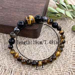 Bracelet en pierre naturelle avec perles de verre colorées pour la pratique de la gratitude, fabriqué par un expert vérifié, avec codage standardisé - Product Image 1