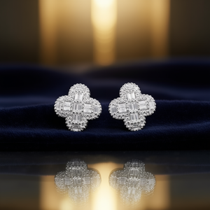 Orecchini in Oro Bianco con Diamanti Taglio Baguette Colore D Naturali Certificati GIA Gioielli Classici da Matrimonio Gioielleria Fine da Donna - Product Image 2