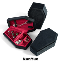 Boîte à bijoux en velours personnalisée avec logo, luxe, à couvercle rabattable, pour bagues, boucles d'oreilles, colliers, organisateur portable, étui de rangement pour bijoux, vente en gros