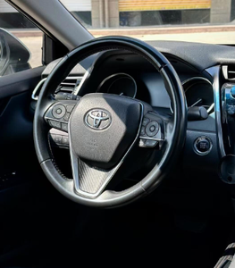 Utilisé pour Camry 2024, berline hybride à essence, 4 portes, 5 places, turbo <span class=keywords><strong>automatique</strong></span>, intérieur foncé, sièges en cuir, 1 à 25 000 miles - Product Image 6