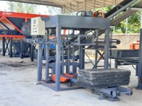 Machine automatique 2026 QT5-15 pour la fabrication de briques de ciment, de blocs creux et de pavés autobloquants pour les petites entreprises en Afrique