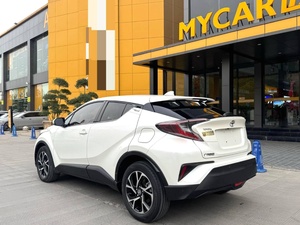 <span class=keywords><strong>ราคา</strong></span>ดีสำหรับรถยนต์โตโยต้า <span class=keywords><strong>C</strong></span>-<span class=keywords><strong>HR</strong></span> รุ่นปี <span class=keywords><strong>2018</strong></span> เครื่องยนต์ 2.0 ลิตร รุ่น Luxury พร้อมหลังคาซันรูฟ รถ SUV ขนาดเล็ก สภาพดี รถมือสอง มีรถพร้อมส่ง ขายดี - Product Image 6