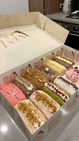 Boîte à pâtisserie de fête pour petit croissant mixte personnalisée emballage de dessert en papier kraft pour thé chocolat biscuit fromage en relief
