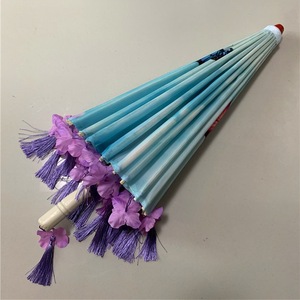 Sombrilla <span class=keywords><strong>de</strong></span> Papel Encerado <span class=keywords><strong>de</strong></span> Bambú con Flecos Florales, Diseño Retro <span class=keywords><strong>de</strong></span> 10 Varillas, para Regalo <span class=keywords><strong>de</strong></span> Boda, Artesanal, <span class=keywords><strong>de</strong></span> Proveedor Chino - Product Image 4