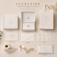 Boîte d'expédition en carton ondulé blanc personnalisée avec logo en relief et impression botanique pour les produits de soin de la peau, les bijoux, les cadeaux et les abonnements de boutiques