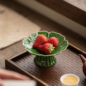 Plateau à fruits en céramique de style chinois, forme de fleur, plat à pâtisserie en porcelaine, plateau de présentation pour mariage - Product Image 3