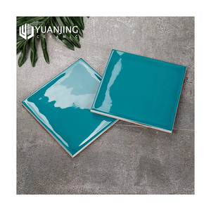 Gạch ốp tường nhà tắm bóng kính, hình vuông nhỏ, màu xanh lá, kích thước 150x150mm, gạch men sứ nhà bếp — ảnh 1