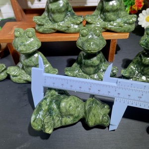Estatua de Rana de Yoga Tallada en Jade Xiuyan Natural al por Mayor, Figura de Rana para Meditación, Sanación de <span class=keywords><strong>Chakras</strong></span>, Decoración de Escritorio, Regalo de Cristal - Product Image 4