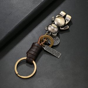 Mini porte-clés en alliage de bronze vintage en forme d'ours, en cuir tressé, pour homme et femme - Product Image 4