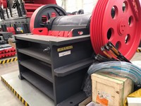 Concasseur à mâchoires fin Hongxing Mining Quarry PEX 300*1300, moteur AC 55 kW, 16-105 Tph, pour granit et construction, pièces de rechange longue durée