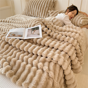 Couverture en peluche tricotée motif lapin 100% polyester rayée anti-<span class=keywords><strong>acariens</strong></span> épaisse pour l'hiver, confortable pour <span class=keywords><strong>lit</strong></span>, canapé, sieste, vente en gros - Product Image 3