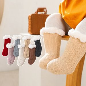 Chaussettes-pantoufles pour enfants d'hiver 2025 Espagne, super épaisses, doublées de <span class=keywords><strong>sherpa</strong></span>, chaudes, pour tout-petits - Product Image 1