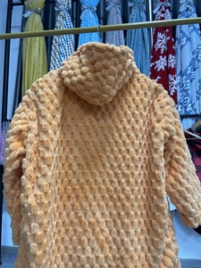 Nguồn Nhà Máy Tùy Chỉnh Thiết Kế Siêu Mềm San Hô Lông Cừu <span class=keywords><strong>Sherpa</strong></span> Mùa Đông Áo Ấm Màu Rắn 100% Polyester Mặc Chăn - Product Image 3