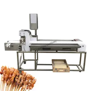 Machine automatique pour la fabrication de brochettes de brochettes de viande