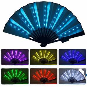 Abanico Plegable de Bambú de 33 cm con Luces LED de Colores, Control Remoto, Ideal para Espectáculos, Fiestas de Cumpleaños - Product Image 2