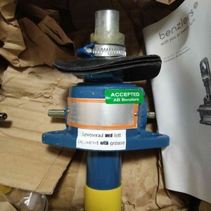 Vérin à vis Benzlers série BD, capacité de charge 10 tonnes, pour levage et positionnement en centrale électrique - Product Image 2