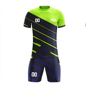 Vente en gros de maillots de football de haute qualité à conception de bande de sublimation personnalisée Chemises de rue surdimensionnées Boxy Fit Uniforme de football recadrée - Product Image 1