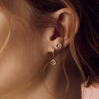 Milskye Sterling Silber zarte Blumen Gänseblümchen Blume Ohr stecker
